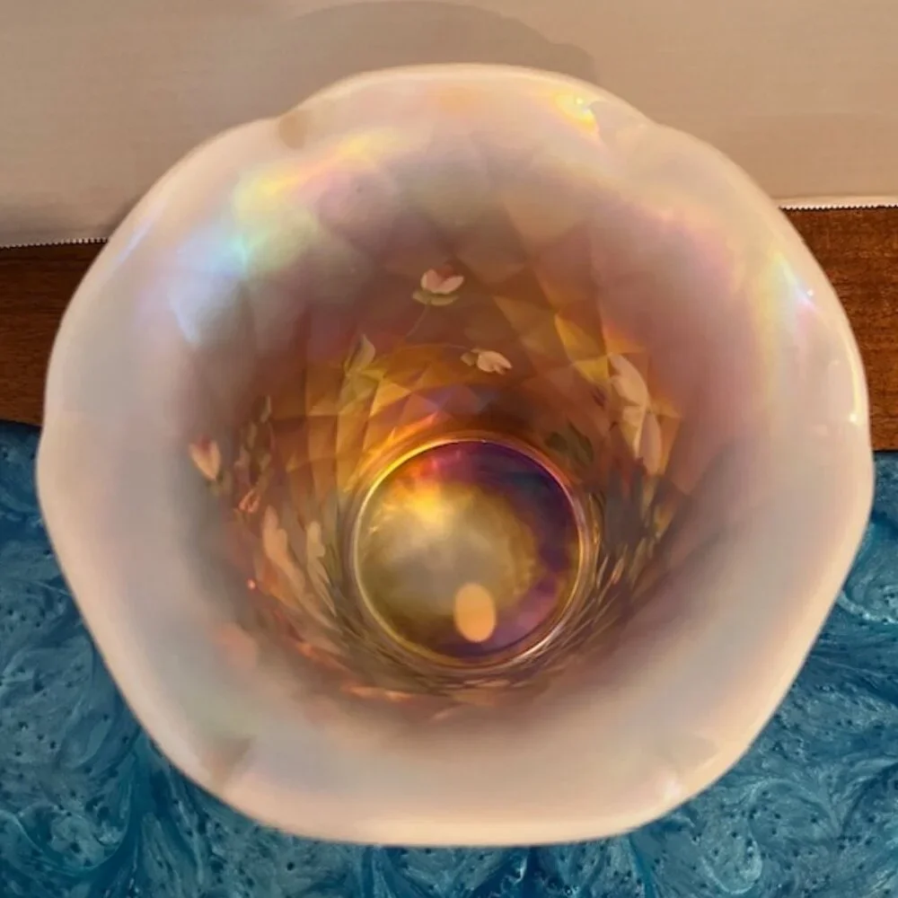 Shelley Fenton 1997 Family Signature Series Field Flowers Iridescent Vase